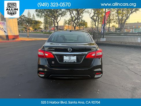 Used 2017 Nissan Sentra SV FWD image 5
