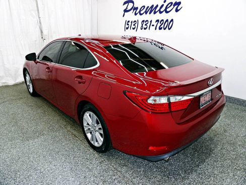 Used 2015 Lexus ES 350 w/ Premium Package FWD image 4