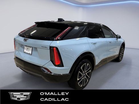 New 2026 Cadillac Optiq Sport 2 image 5