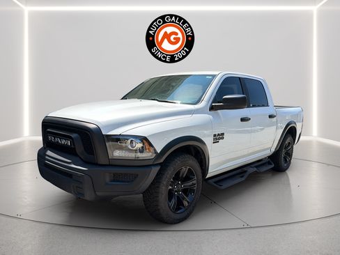 Used 2024 RAM 1500 Warlock RWD image 3