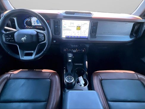 Used 2023 Ford Bronco Outer Banks AWD/4WD image 14