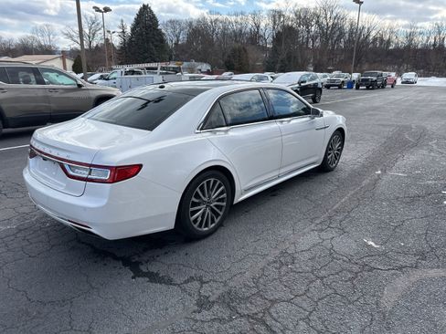 Used 2017 Lincoln Continental Select w/ Continental Climate Package image 6