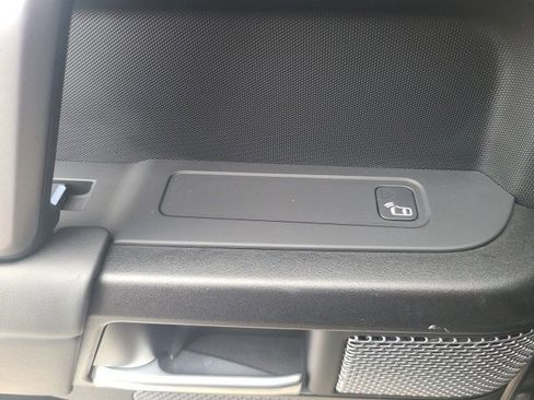 Used 2023 Land Rover Defender 110 Carpathian Edition image 16