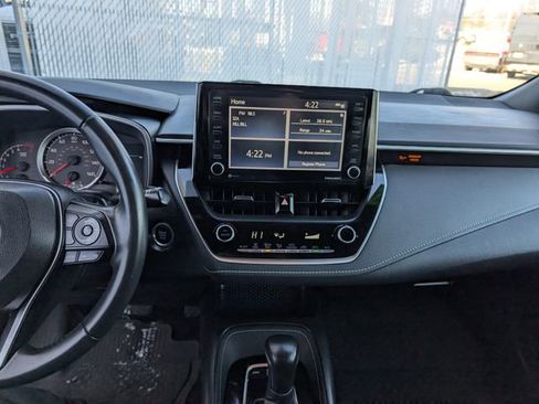 Used 2022 Toyota Corolla SE image 4