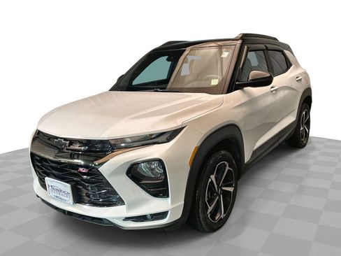 Used 2022 Chevrolet TrailBlazer RS w/ Technology Package image 1