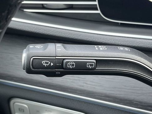 Certified 2025 Mercedes-Benz GLE 350 4MATIC image 32