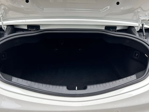 Certified 2025 Mercedes-Benz CLE 300 4MATIC Cabriolet image 17