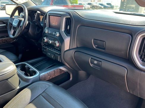 Used 2020 GMC Sierra 1500 Denali w/ Denali Ultimate Package AWD/4WD image 23