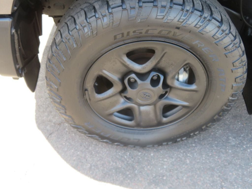 Used 2015 Toyota Tundra SR w/ Tow Package RWD image 14