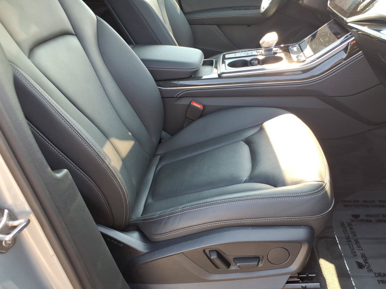 Certified 2025 Audi Q7 3.0T Premium Plus AWD/4WD image 24