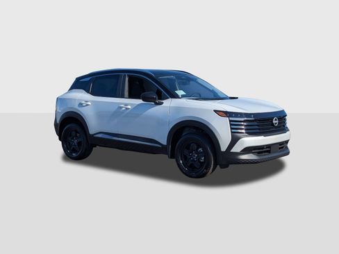 New 2026 Nissan Kicks SV FWD image 8