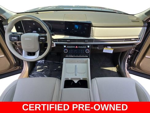 Used 2025 Hyundai Santa Fe Calligraphy AWD/4WD image 9