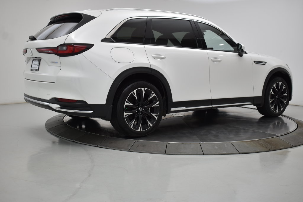 Certified 2025 MAZDA CX-90 Plug-In Hybrid w/ Premium Plus AWD/4WD image 21