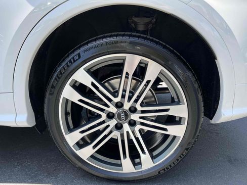 Used 2018 Audi SQ5 Prestige w/ Prestige Package image 85