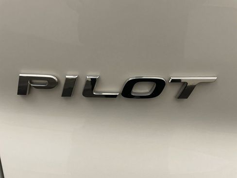 Used 2022 Honda Pilot EX-L image 24