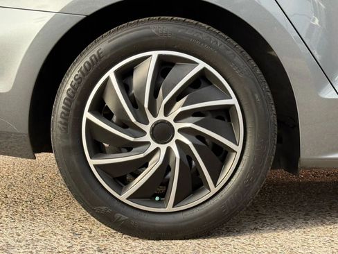 Used 2017 Volkswagen Jetta S image 26