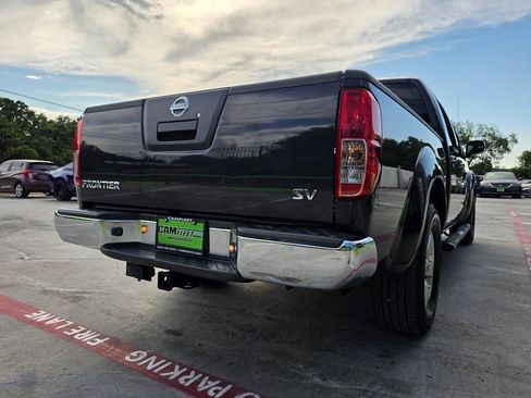 Used 2012 Nissan Frontier SV w/ SV Premium Utility Pkg RWD image 11