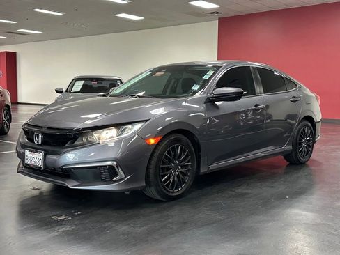 Used 2019 Honda Civic LX image 2