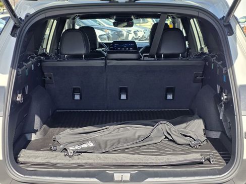 Used 2026 Subaru Outback Limited XT image 9