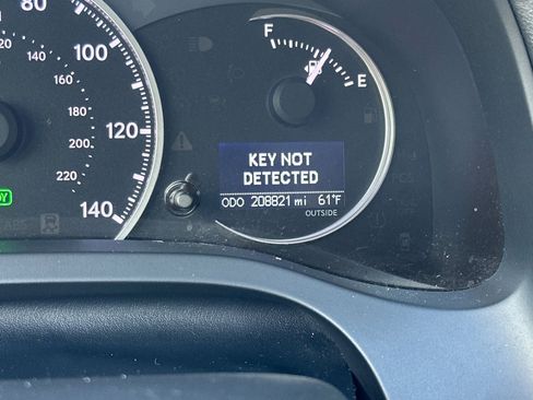 Used 2015 Lexus CT 200h image 34