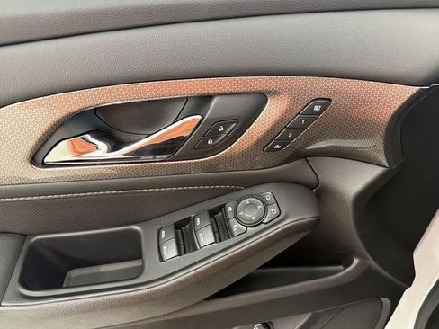 Used 2022 Chevrolet Traverse Premier w/ LPO, Floor Liner Package image 24