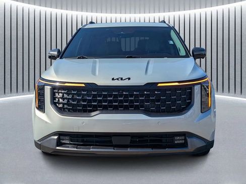 Used 2026 Kia Carnival SX Prestige image 8