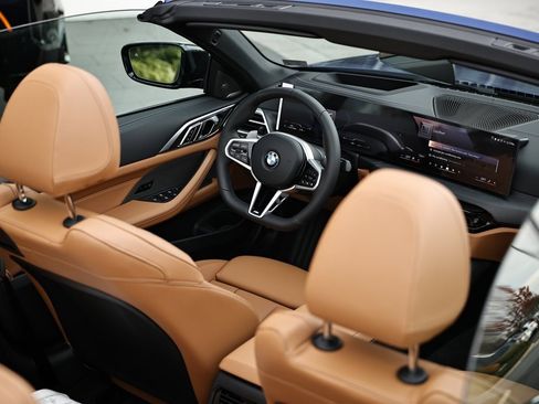 New 2026 BMW 430i Convertible w/ M Sport Package image 12
