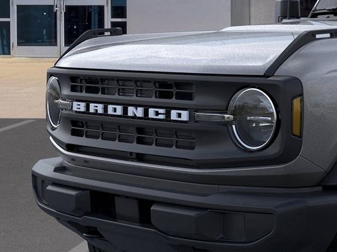 New 2026 Ford Bronco 2-Door AWD/4WD image 19