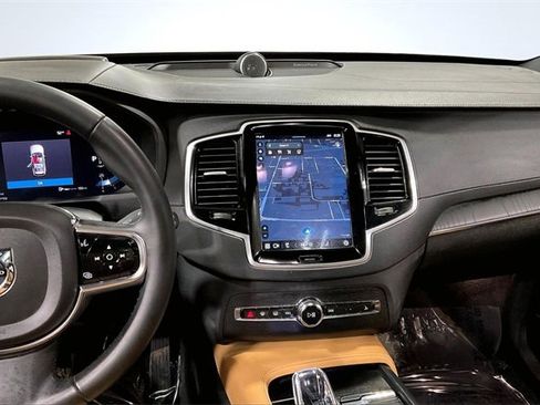 Certified 2024 Volvo XC90 B6 Ultimate image 7