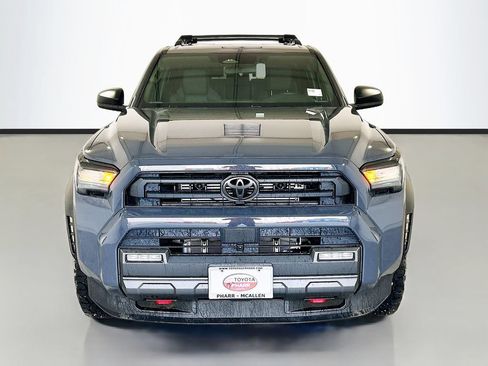 New 2026 Toyota 4Runner SR5 AWD/4WD image 2