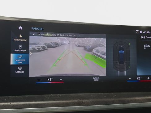 Certified 2023 BMW X7 xDrive40i w/ M Sport Package image 19