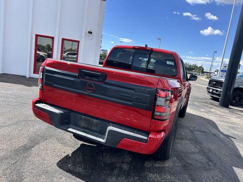 Used 2026 Nissan Frontier PRO-4X AWD/4WD image 5