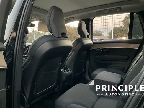 Certified 2025 Volvo XC90 B5 Plus image 19