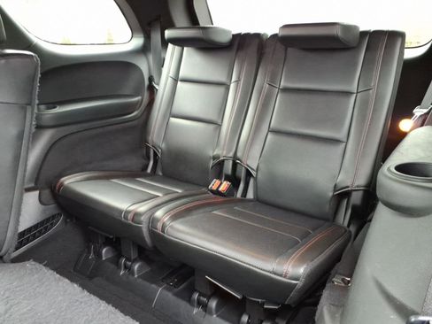 Used 2024 Dodge Durango GT image 9