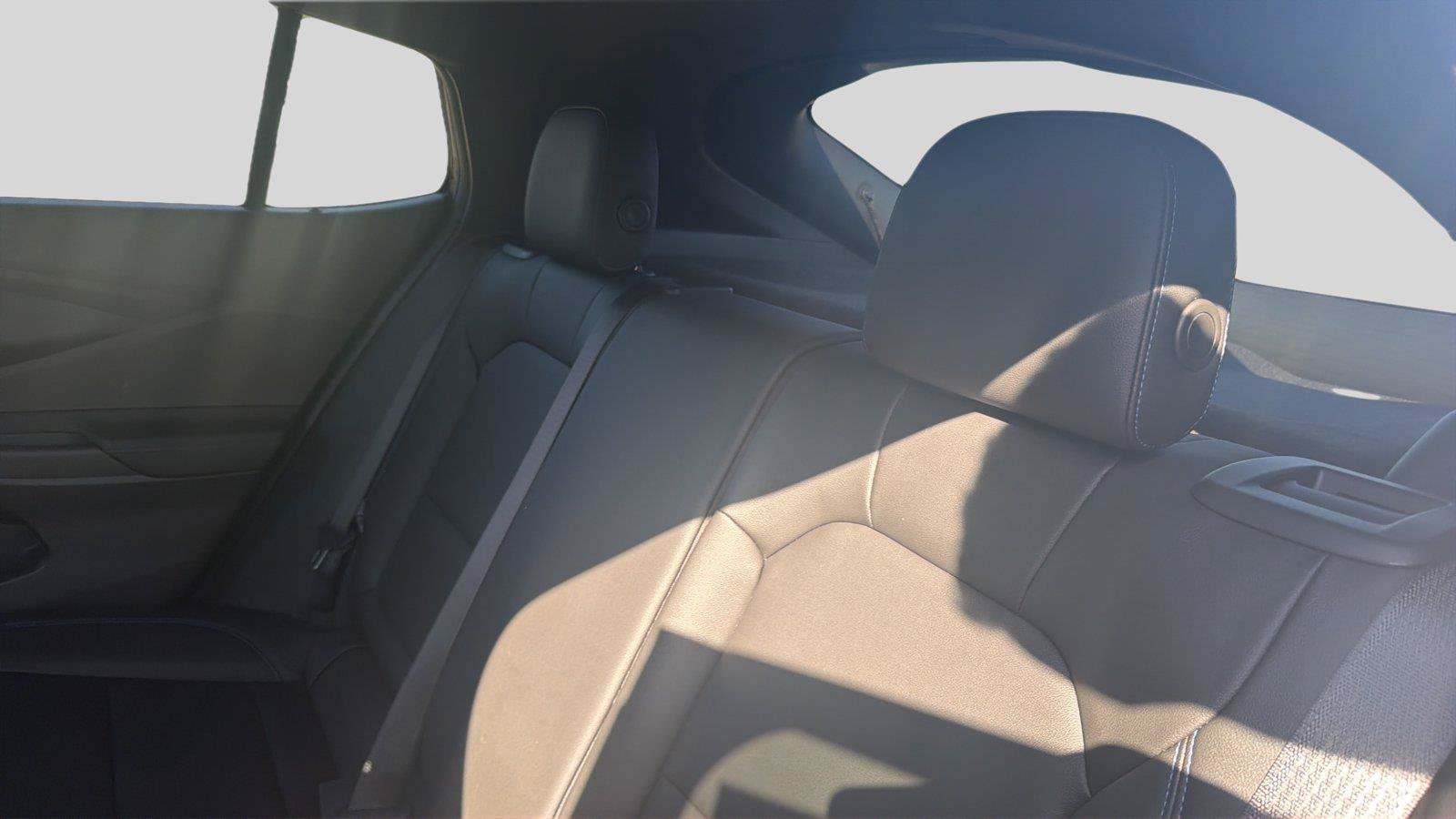 New 2026 Buick Envista Sport Touring w/ Convenience I Package FWD image 18