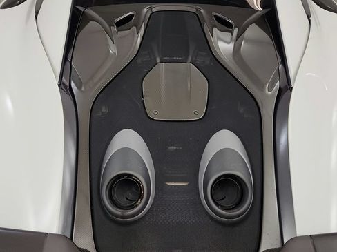 Used 2019 McLaren 600LT RWD image 26