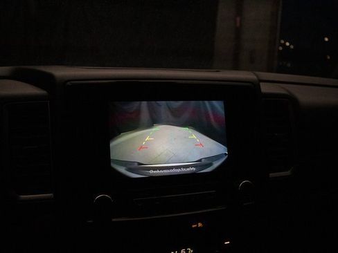 Used 2022 Nissan Frontier SV image 33