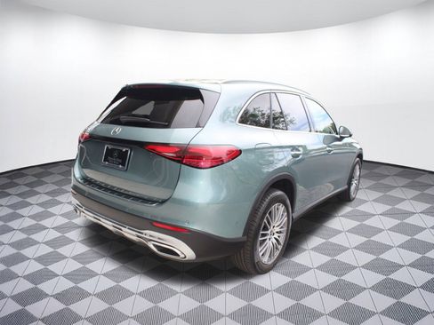Used 2026 Mercedes-Benz GLC 300 image 9
