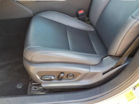 Used 2020 Lexus ES 350 w/ Accessory Package 2 FWD image 6