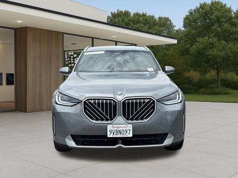 Used 2026 BMW X3 xDrive30i w/ Premium Package AWD/4WD image 4