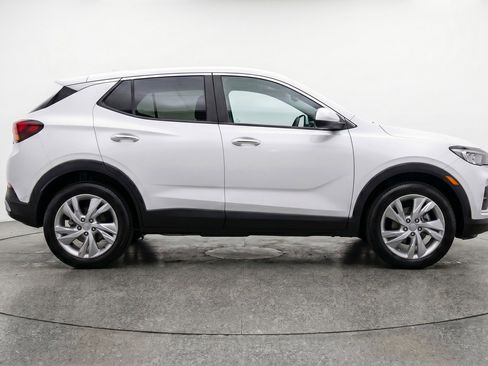 Used 2025 Buick Encore GX Preferred FWD image 11