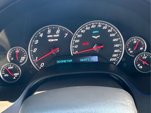 Used 2007 Chevrolet Corvette Z06 w/ Preferred Equipment Group RWD image 14