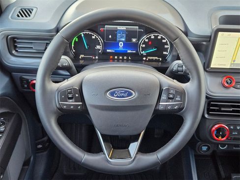 Used 2023 Ford Maverick Lariat w/ Lariat Luxury Package image 19