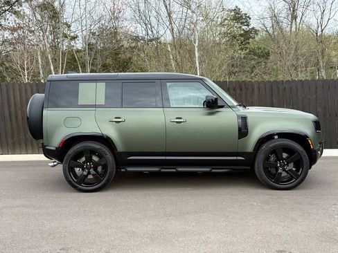 New 2026 Land Rover Defender 110 X-Dynamic SE AWD/4WD image 6