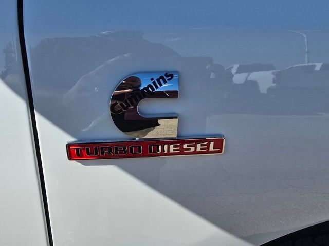 Used 2025 RAM 2500 Big Horn AWD/4WD image 4