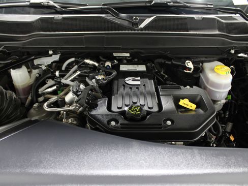 Used 2025 RAM 3500 Laramie w/ Night Edition image 55