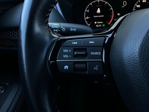 Used 2025 Honda HR-V Sport image 30