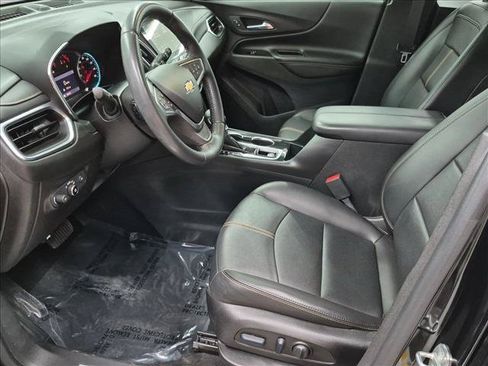 Used 2022 Chevrolet Equinox Premier FWD image 15