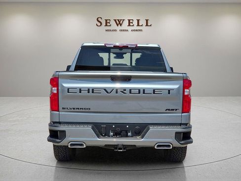 Used 2025 Chevrolet Silverado 1500 RST image 4