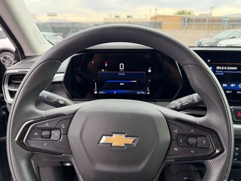 Used 2025 Chevrolet TrailBlazer LT image 25